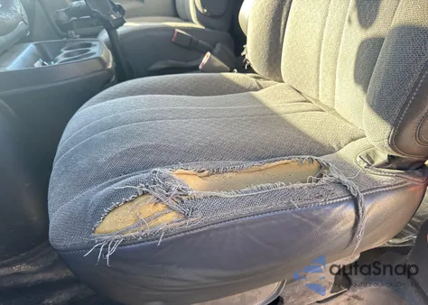 2017 Chevrolet Express 2500 Work Van from USA, damaged, VIN 1GCWGAF13H1204292